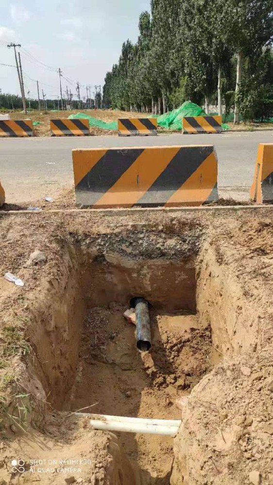 射阳穿马路放管子